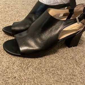 New Adrienne Vitradini black sandals